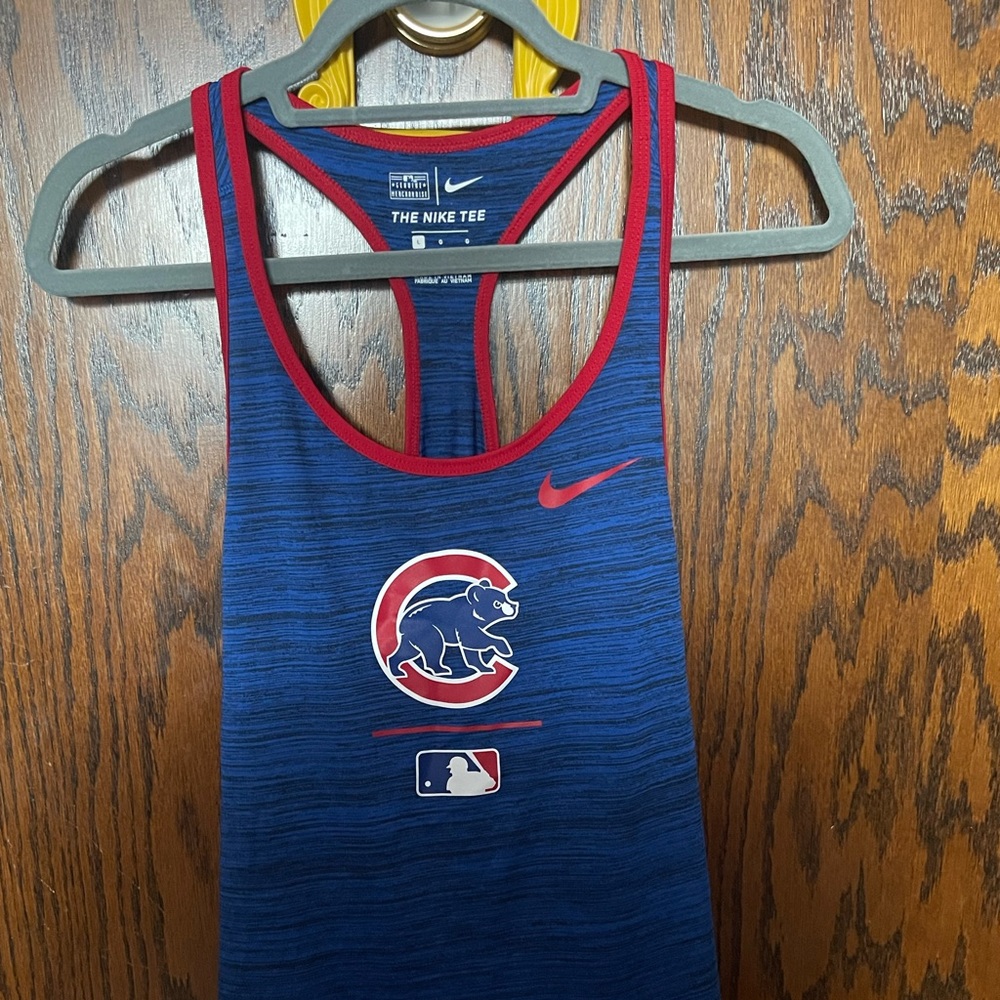 Chicago cubs tank top. Medium, blue and red